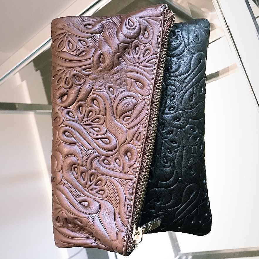 Newgenuine Leather Crossbody Bag / Clutch